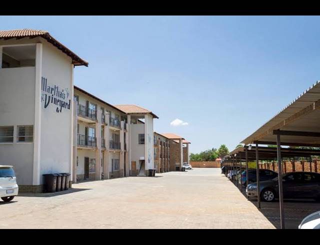 2 BEDROOM APARTMENT FOR SALE IN RAVENSWOOD